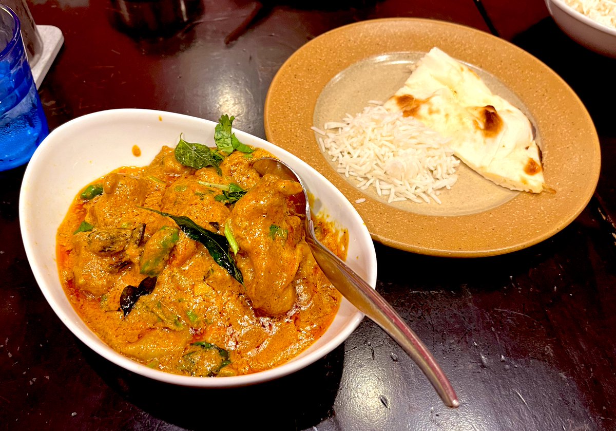 4日目まとめ
きみさん(@kimisan_0_)をティアへ案内&東京を小観光して、アレグロさん(@lealorg)、咲次朗さん(@yosaku_R13)、つめとろさん(@tsumetoro)の打ち上げに参加させて頂きました。
今日は色々濃かったぜ… 