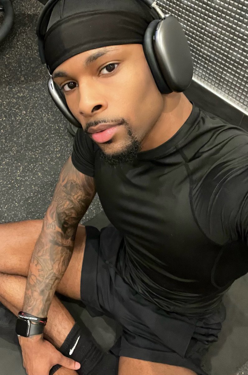 WillJanier's tweet photo. 🏋🏾‍♂️ https://t.co/XiieCyWqyw