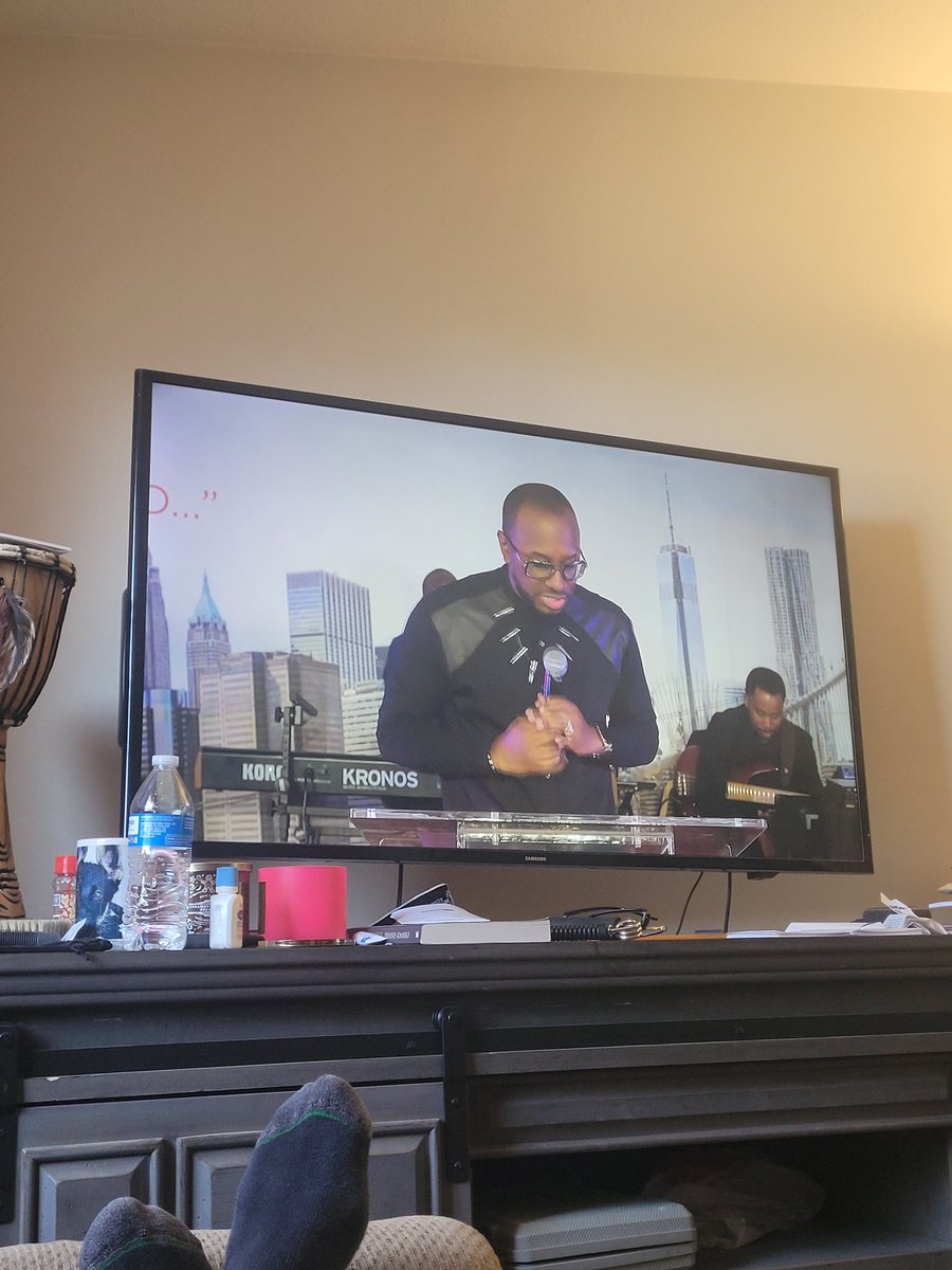 iancle1's tweet photo. @LouisStrakerJr @ReflectionsBK_ on a #SundayMorning #GodsMenu #GodsLove #sundayvibes #SundayMotivation #GodafternoonSunday #ReflectionsBK #BlackHistoryMonth https://t.co/bXGLHqfVUc
