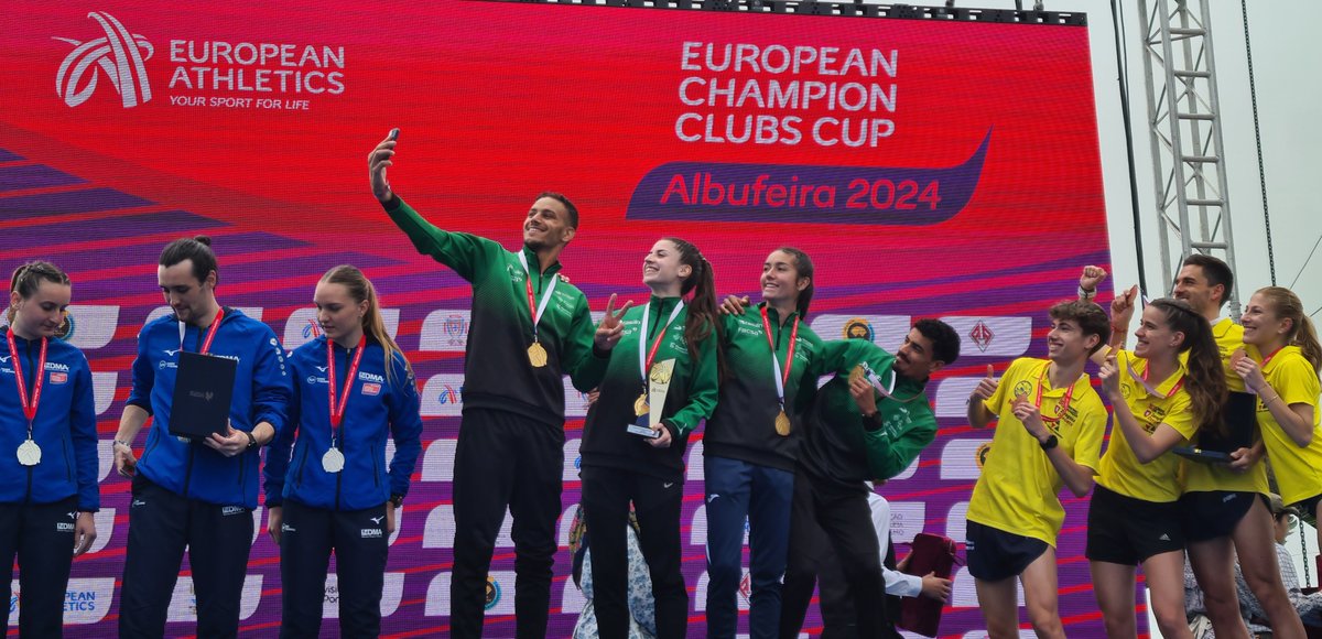 rubenmunozcoach's tweet photo. 🥇Medalla de Oro 🇪🇺Carla Jiménez Sanandrés🇪🇦 en la Copa de Europa de Campo a través en el relevo mixto con @atletismoplayas 
formado por Mohamed Reda, Carla,Abderrahman El Khayami y Mireya Arnedillo,gran carrera de tod@s,primera medalla internacional absoluta y siendo sub20👏🏻👏🏻 https://t.co/shEFD92oCj