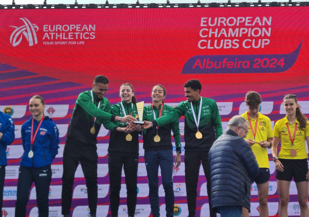 rubenmunozcoach's tweet photo. 🥇Medalla de Oro 🇪🇺Carla Jiménez Sanandrés🇪🇦 en la Copa de Europa de Campo a través en el relevo mixto con @atletismoplayas 
formado por Mohamed Reda, Carla,Abderrahman El Khayami y Mireya Arnedillo,gran carrera de tod@s,primera medalla internacional absoluta y siendo sub20👏🏻👏🏻 https://t.co/shEFD92oCj