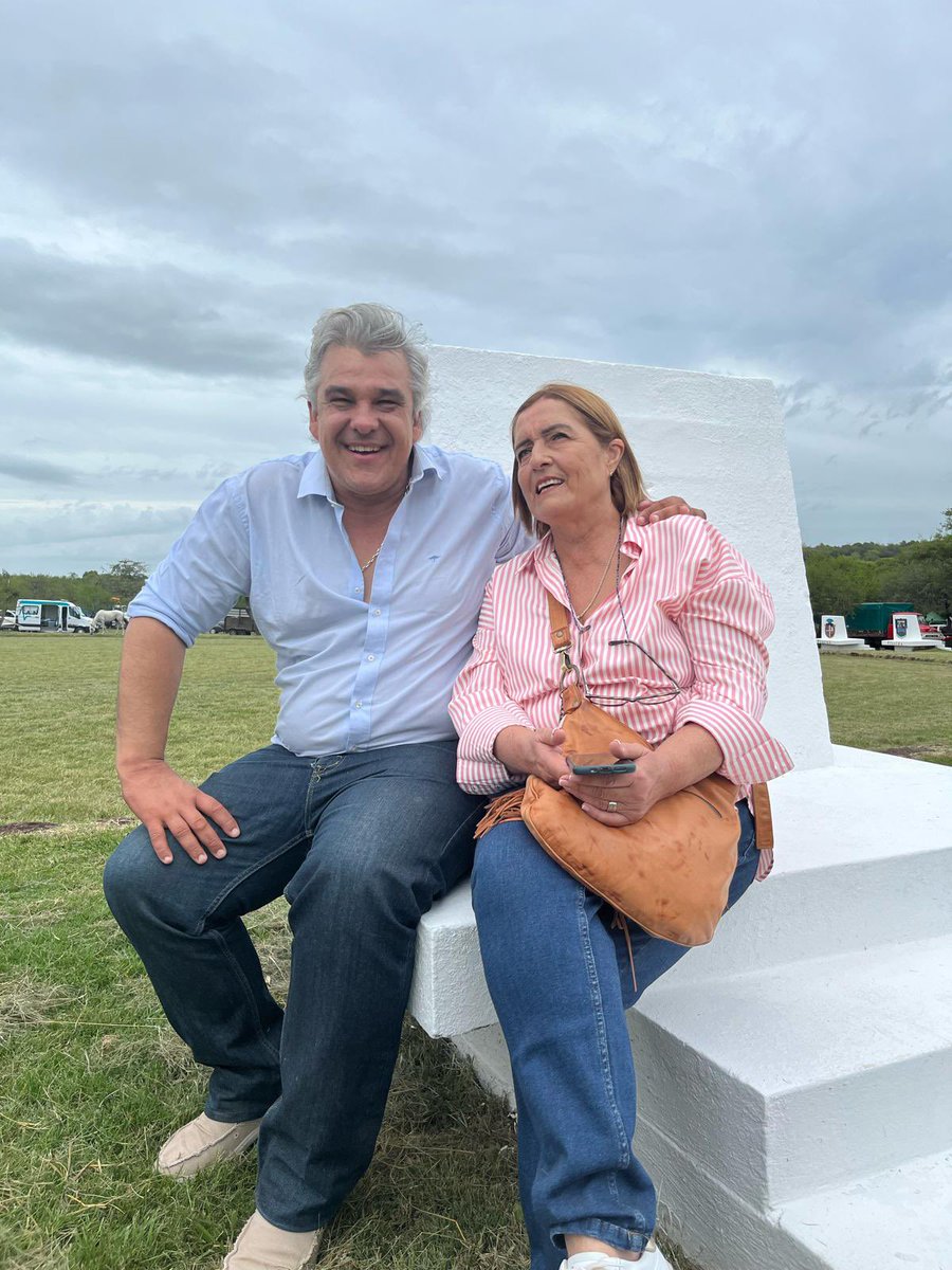 Carlos Daniel Camy (@cdcamy) on Twitter photo En Soriano. En la Marcha a Caballo Grito de Asencio, con <a href="/lauraraffo/">Laura Raffo</a>, <a href="/besozzi_guille/">Guillermo Besozzi</a> h <a href="/DiputadaFajardo/">Diputada María Fajardo</a>.
Visitando los campamentos, compartiendo con los vecinos una jornada de recordación histórica. <a href="/PNACIONAL/">Partido Nacional</a> <a href="/sumar_uy/">SUMAR</a> <a href="/alianzauy/">Alianza Nacional</a> En Soriano. En la Marcha a Caballo Grito de Asencio, con <a href="/lauraraffo/">Laura Raffo</a>, <a href="/besozzi_guille/">Guillermo Besozzi</a> h <a href="/DiputadaFajardo/">Diputada María Fajardo</a>.
Visitando los campamentos, compartiendo con los vecinos una jornada de recordación histórica. <a href="/PNACIONAL/">Partido Nacional</a> <a href="/sumar_uy/">SUMAR</a> <a href="/alianzauy/">Alianza Nacional</a>