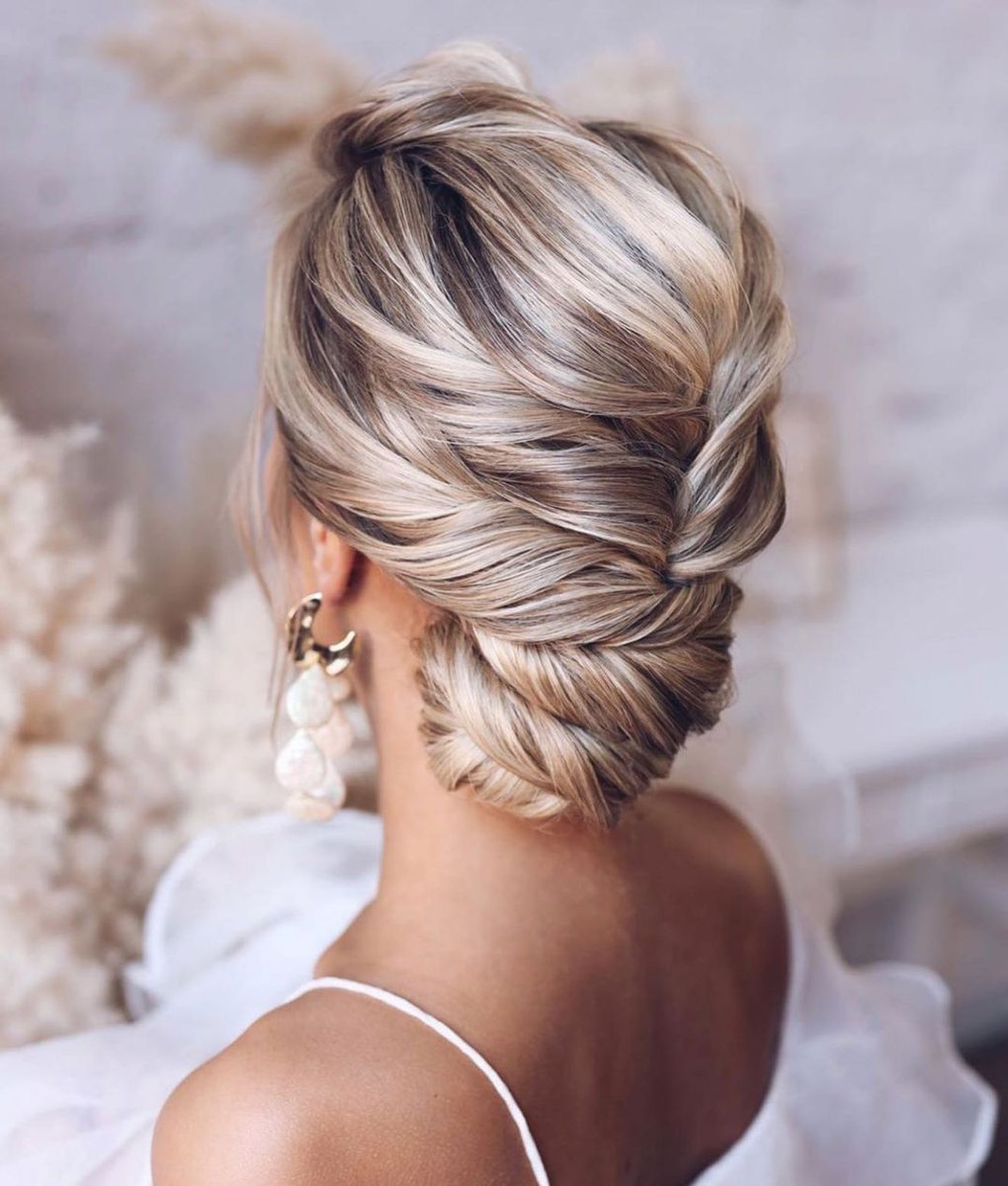 haircaze's tweet image. Braid Tutorial: French Braids for Ultimate Hair Beauty #braidinspo #frenchbraids #braidtutorial
VIDEO CREDIT: @2019 (TikTok)
#bloggerslife #bloggingtips #traveladdicts