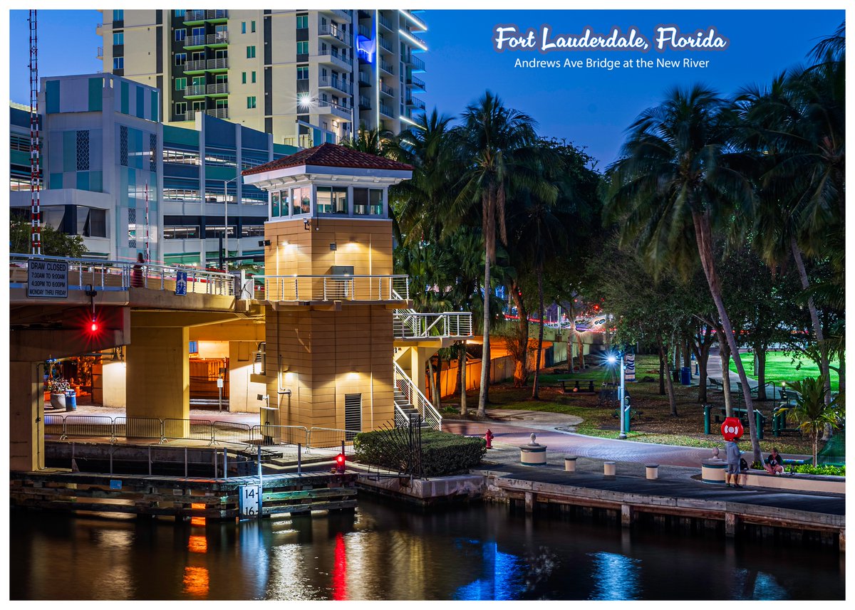 Last night at the New River in Fort Lauderdale.  Great atmosphere and an even greater time.

#FortLauderdale #Broward #NewRiver #Cityscape #Travel #BlueHour #photography 
@RiverwalkFTL  @VisitLauderdale