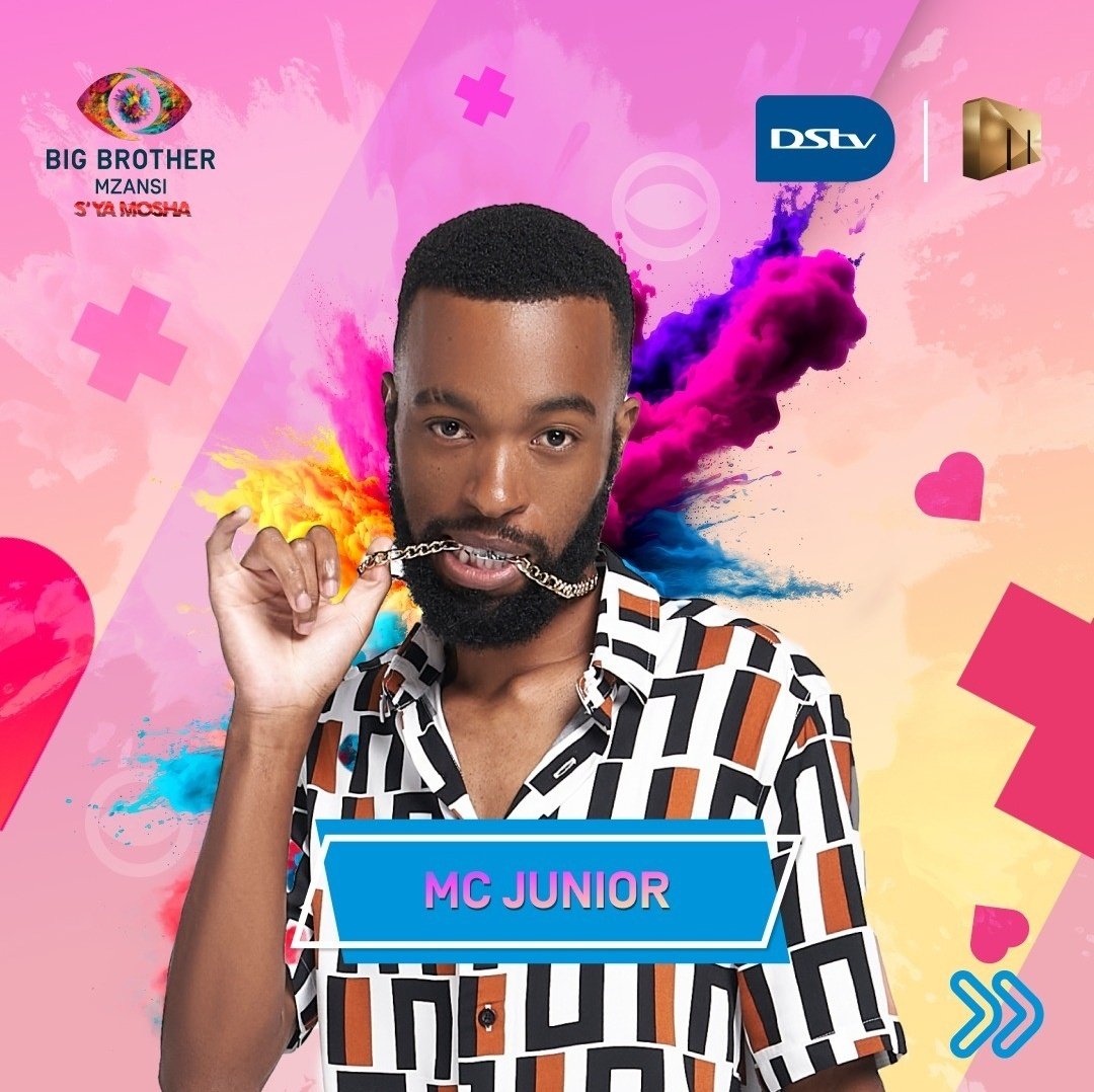 Nhlamulo_21's tweet photo. Another week of standing a King and more🎊🎉🥂I cannot wait to shower you with votes, McJunior of the McFam. Our McWinner,McMillion💸🤑 https://t.co/iaKFFBufC1