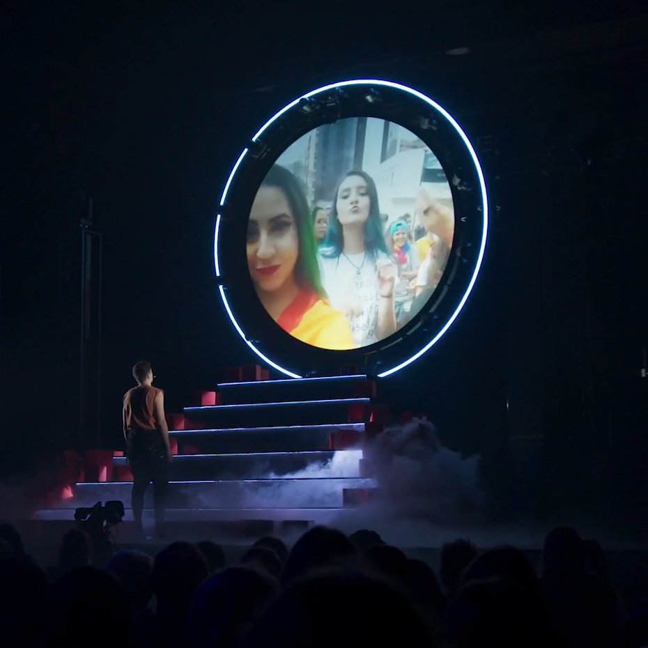 MirianMeriQuei's tweet photo. Hey, that's me!!! 

I'm so proud to be a part of this show, the 3 days I went were one of the best of my life, this means so much to me, Dan is one of the most important people in my life and he deserves all the best things in the world <3 🧡🖤 #wadstream https://t.co/3qYqyP0c0K