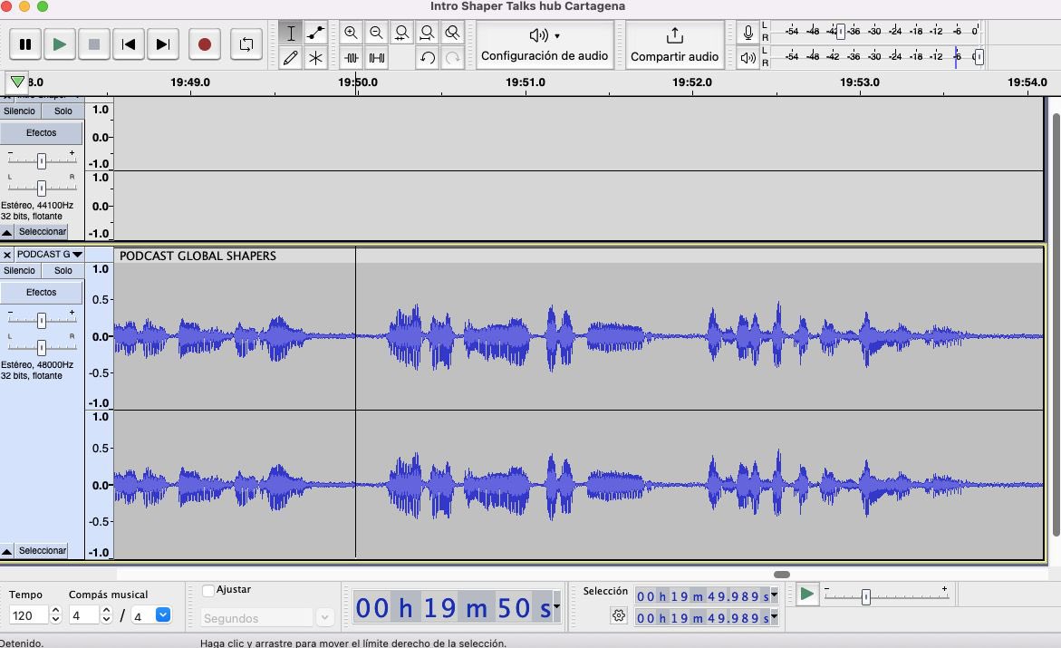 En edición de nuestro podcast crosshub <a href="/lauraderosag/">Laura Isabella | Emprende</a>  ahora mismo dándole ⚡️💛💚⚡️