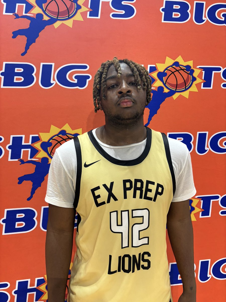 BIG SH🏀TS tweet media