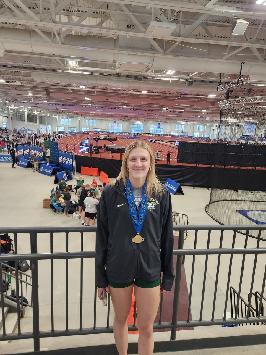 Douglas Smith tweet media