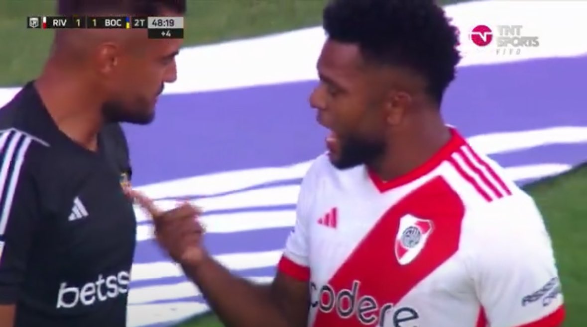 “¿Porque tu escudo no tiene una mancha?”