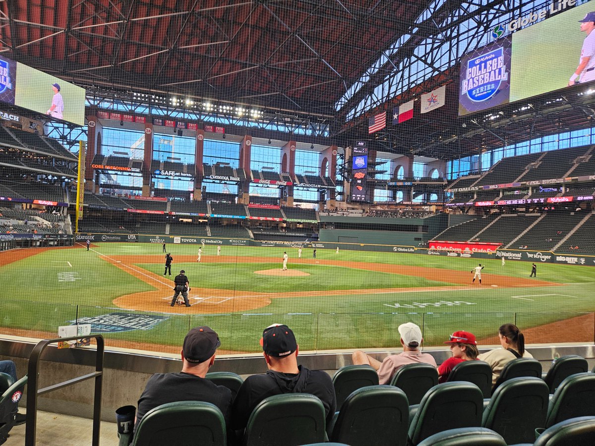 radams's tweet photo. @BeaverBaseball on the field one more time in Texas. #GoBeavs https://t.co/uVEEaBzRWV