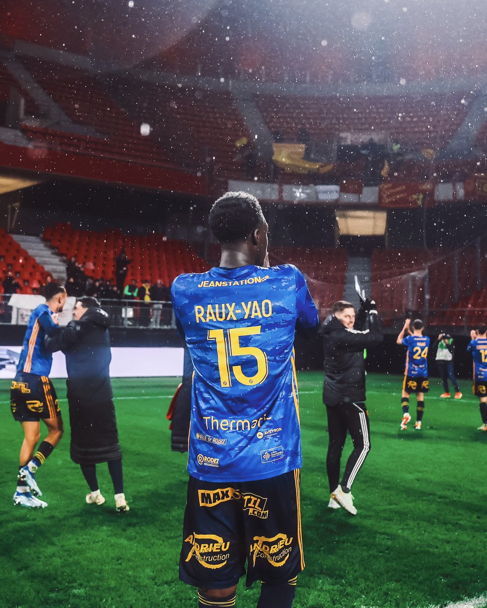 RauxYao1's tweet image. Deuxième victoire et clean sheet de suite ✅

Let’s go 🦾
🕊️