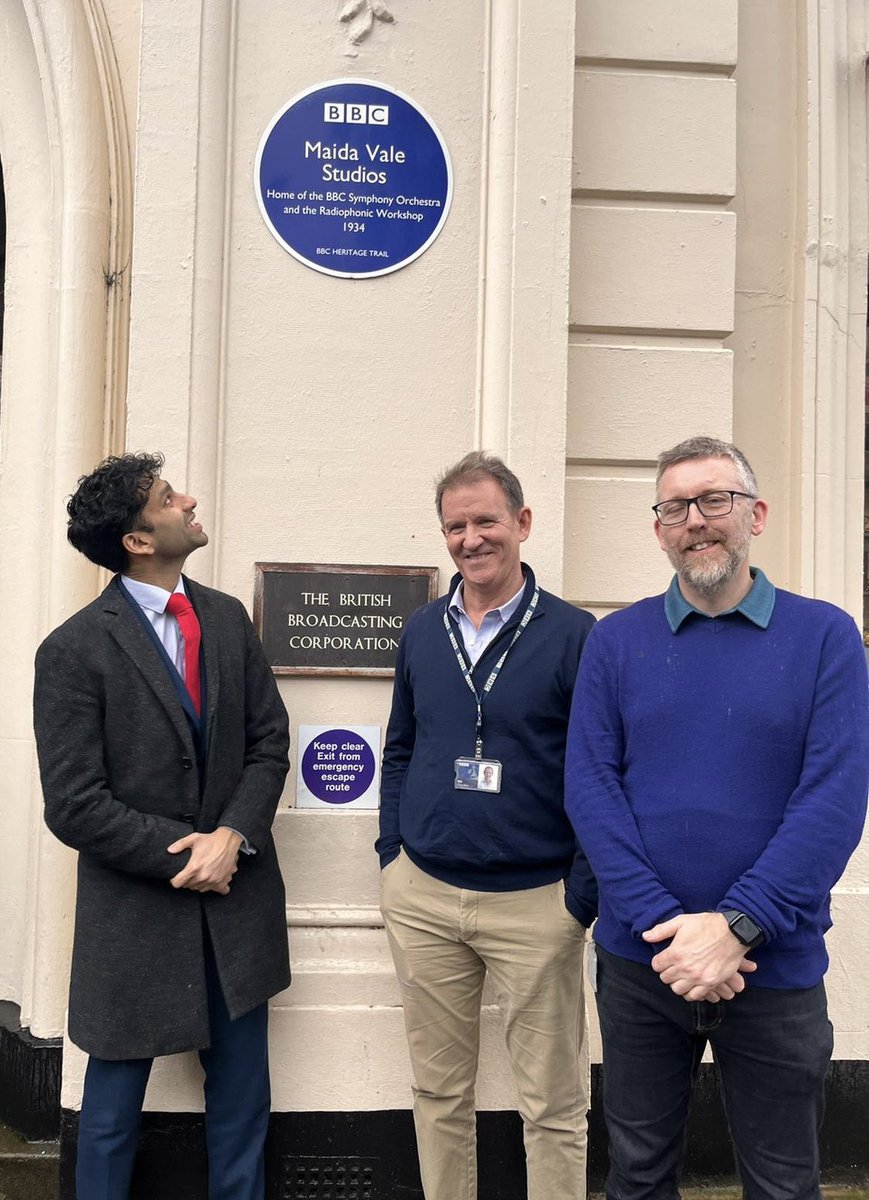 Hi Cllr Ryan Cabinet Member culture thanked Paul, Bill &amp; team for his tour +  details on how they involve the local community "?
How!  
How specifically are #locals involved, free tix neverallocated priority to locals some been trying 10 to 20 years  <a href="/BBC_P/">US BBc</a> <a href="/RyanJudeGreen/">Cllr Ryan Jude 🌹</a>