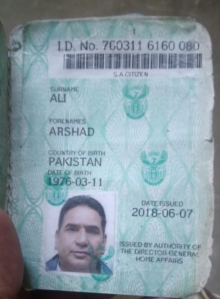 #MinisterMotsoaledi I demand to know how did this crook get his SA citizenship- Arshad Ali a man with various passports How much did he pay for this ID #HumanTrafficking #Kidnapping #PakistanMafiaSA a joke really #PutSouthAfricansFirst