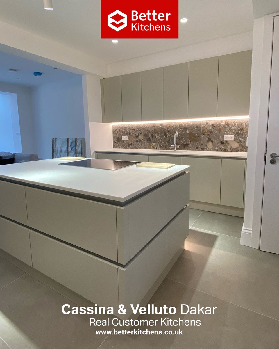 BKitchensUK's tweet image. We love the look of Irfan's Kitchen! Combining True handleless with Standard doors, this technical fit really worked! Irfan is happy with the result and so are we!  ⭐ 😍

betterkitchens.co.uk/customers-kitc…

#RealCustomerKitchens #KitchenReno #TrueHandleless #Slabdoor #BetterKitchens