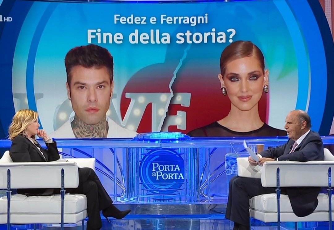 Italia 2024: ritratto di un Paese. Partendo da questa immagine si potrebbe scrivere un lunghissimo trattato culturale-antropologico sulla fase che stiamo vivendo. Ovviamente non rappresenta tutta la nazione, ma allo stesso tempo non si può negare che vaste fette del Paese

1/12