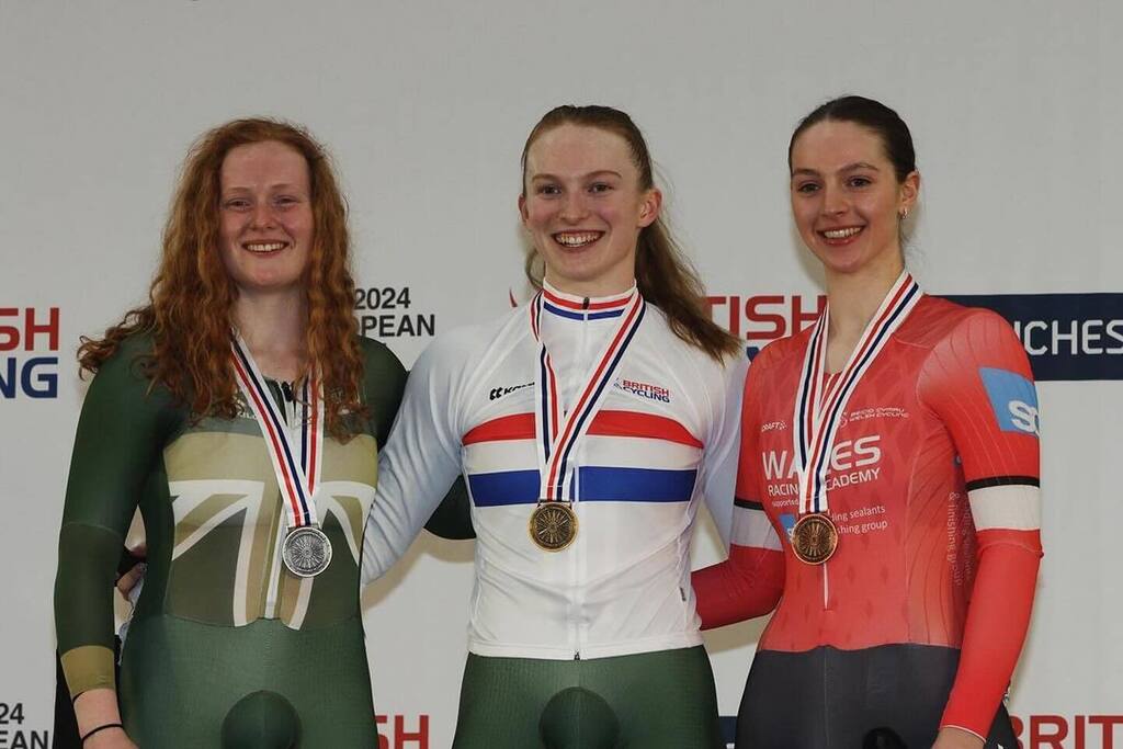 📷 @cyclepix4u
・・・
Women’s Keirin Champion <a href="/_laurenbell_/">Lauren Bell</a> #TrackChamps 2024