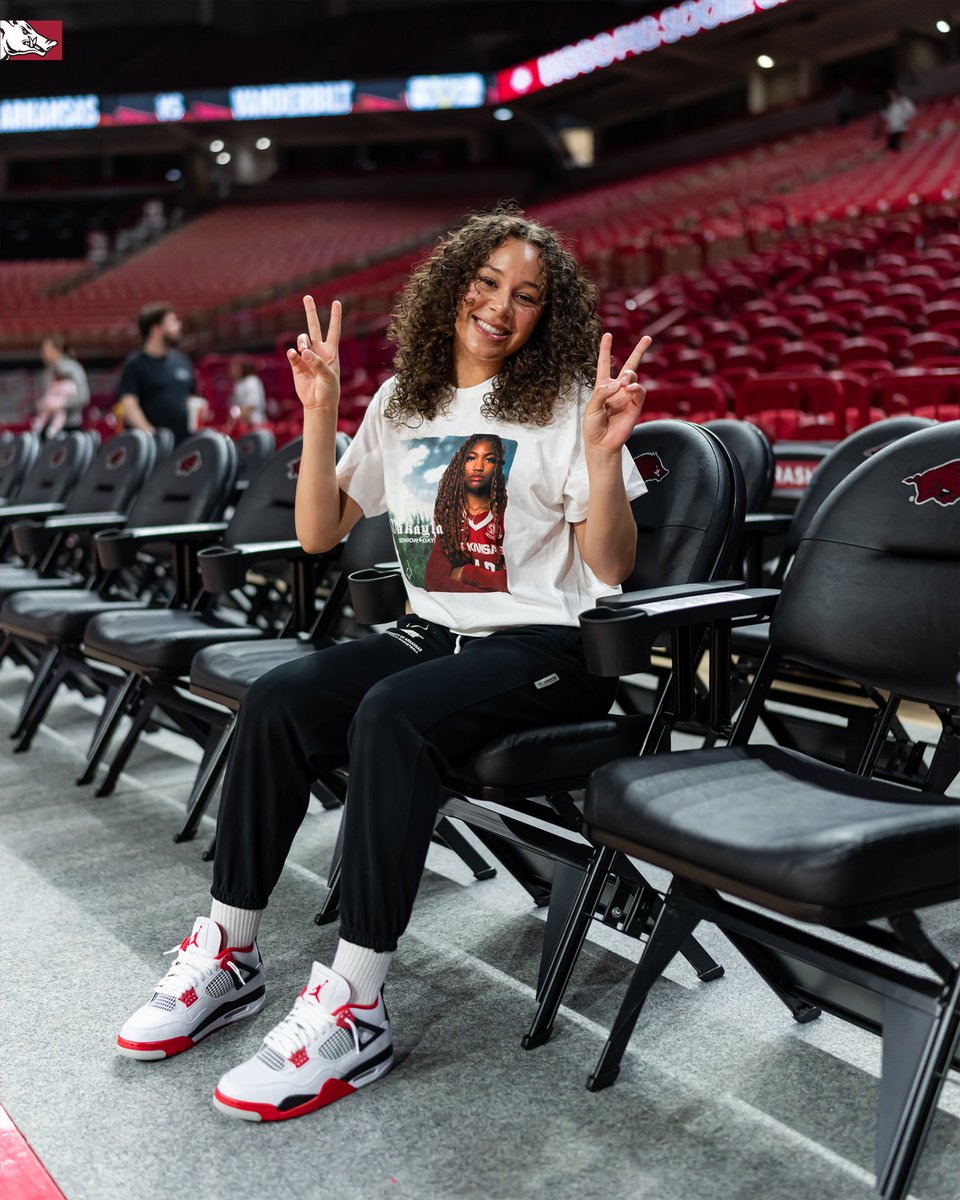 Razorback Women's Basketball tweet media