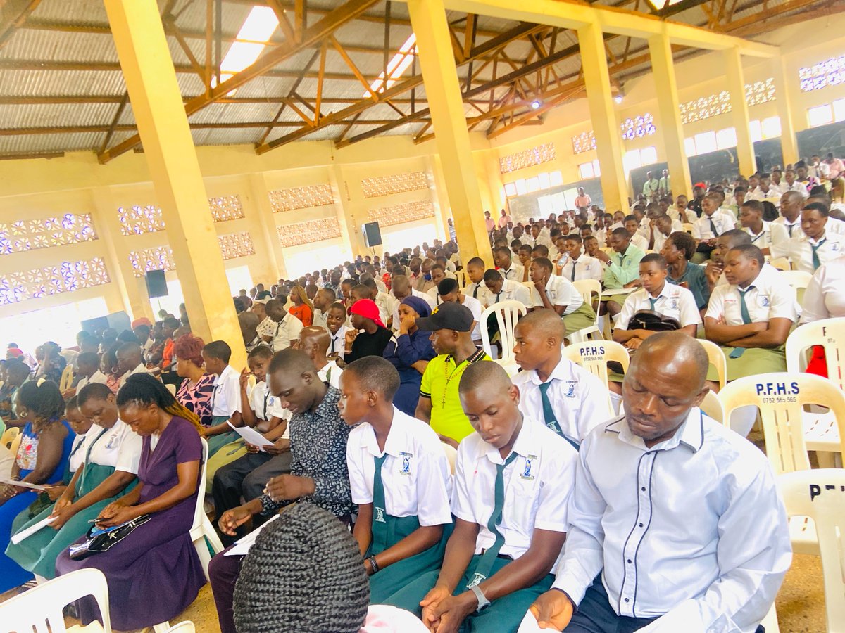 Lubiri High School tweet media