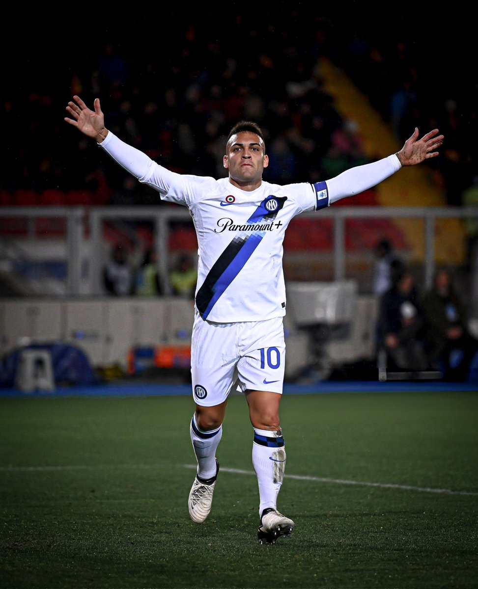22 GOLES EN 23 PARTIDOS, CON USTEDES EL MEJOR DELANTERO DEL MUNDO.