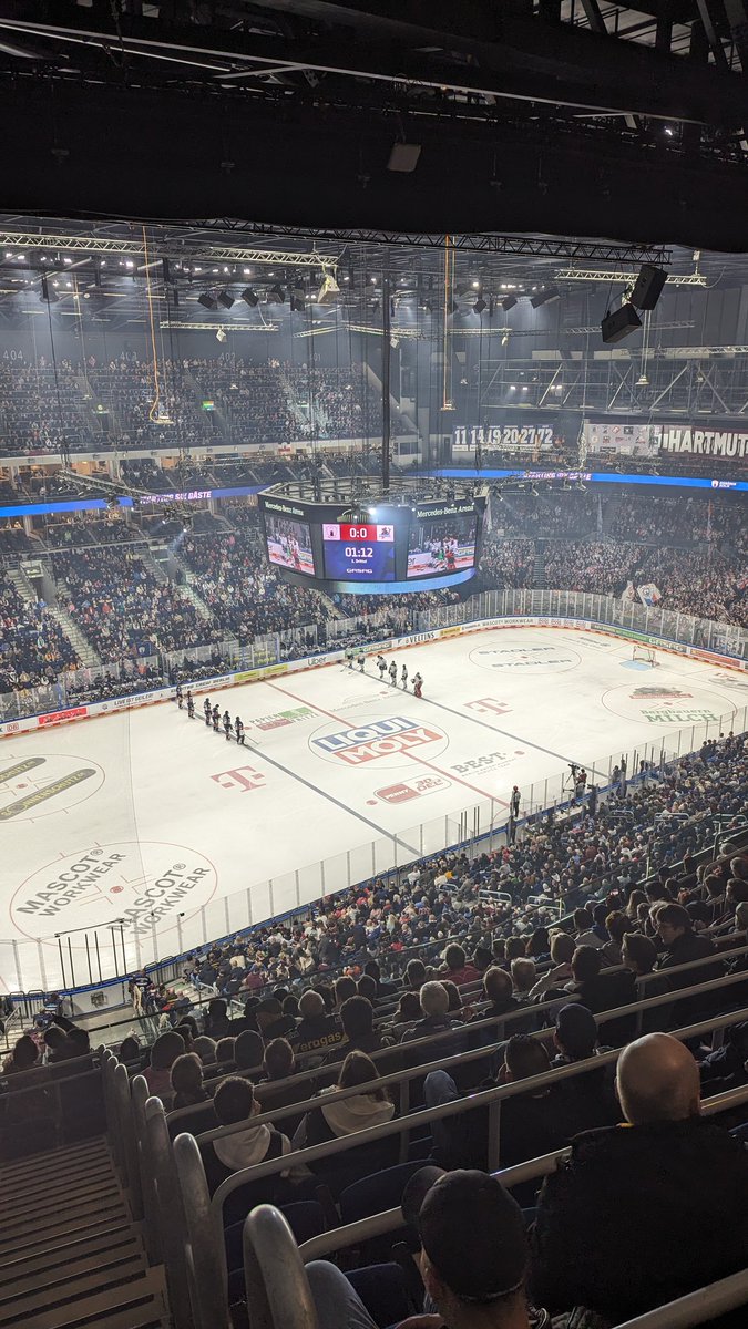 Wally44's tweet image. Das erste #DEL Spiel, in meiner 27. Saison, wäre dann auch abgehakt. 🙏🏻

#ebb #ebbiec #Hauptstadteishockey