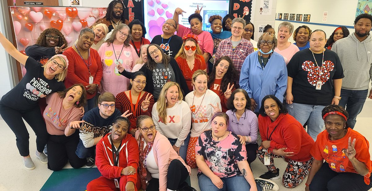 DawsonOrmanECH's tweet photo. So much love! ❤️❤️❤️ @JCPSEARLY @BrumbackHeather #awesomedawson #dawsondreamteam https://t.co/QoZGF1P3pd