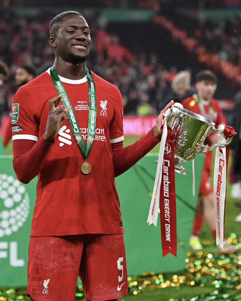 IbrahimaKonate_'s tweet photo. First time was so nice, we had to do it twice. 🏆❤️ @LFC https://t.co/GsfVMaNQBT