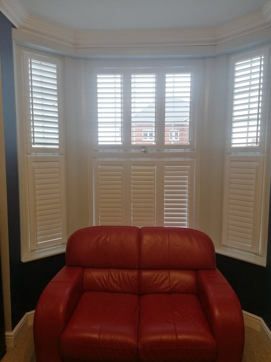 Venetian blinds to shutters. A weekend of renovation. Ten windows in total. Hard work, aching joints but the result is just amazing. Whole family impressed with the Wow factor!! Thanks to Perfect Fit blinds from @blindsbypost