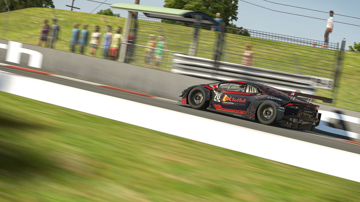 📸It's been a while since I spent a whole day making an album, but here's my Bathurst 12H top split one.  

Here is the link to see the full album: flic.kr/s/aHBqjBftME

Here the link to download the original files: drive.google.com/drive/folders/…… 

I hope you like it, see you soon!