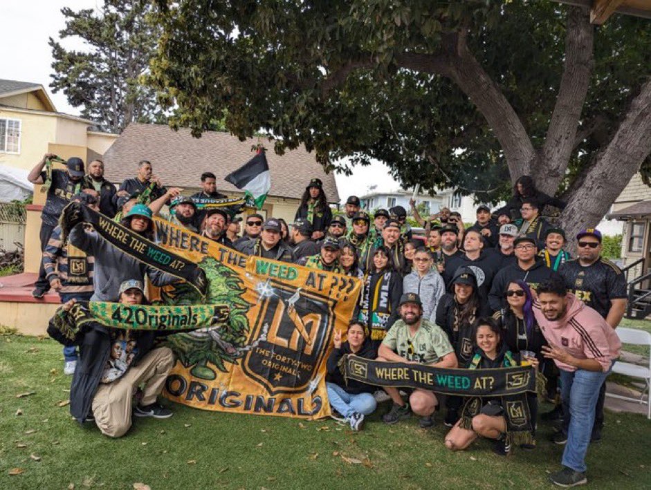 Day 1 of Year 7 💛🖤

#LAFC #42originals #Wheretheweedat