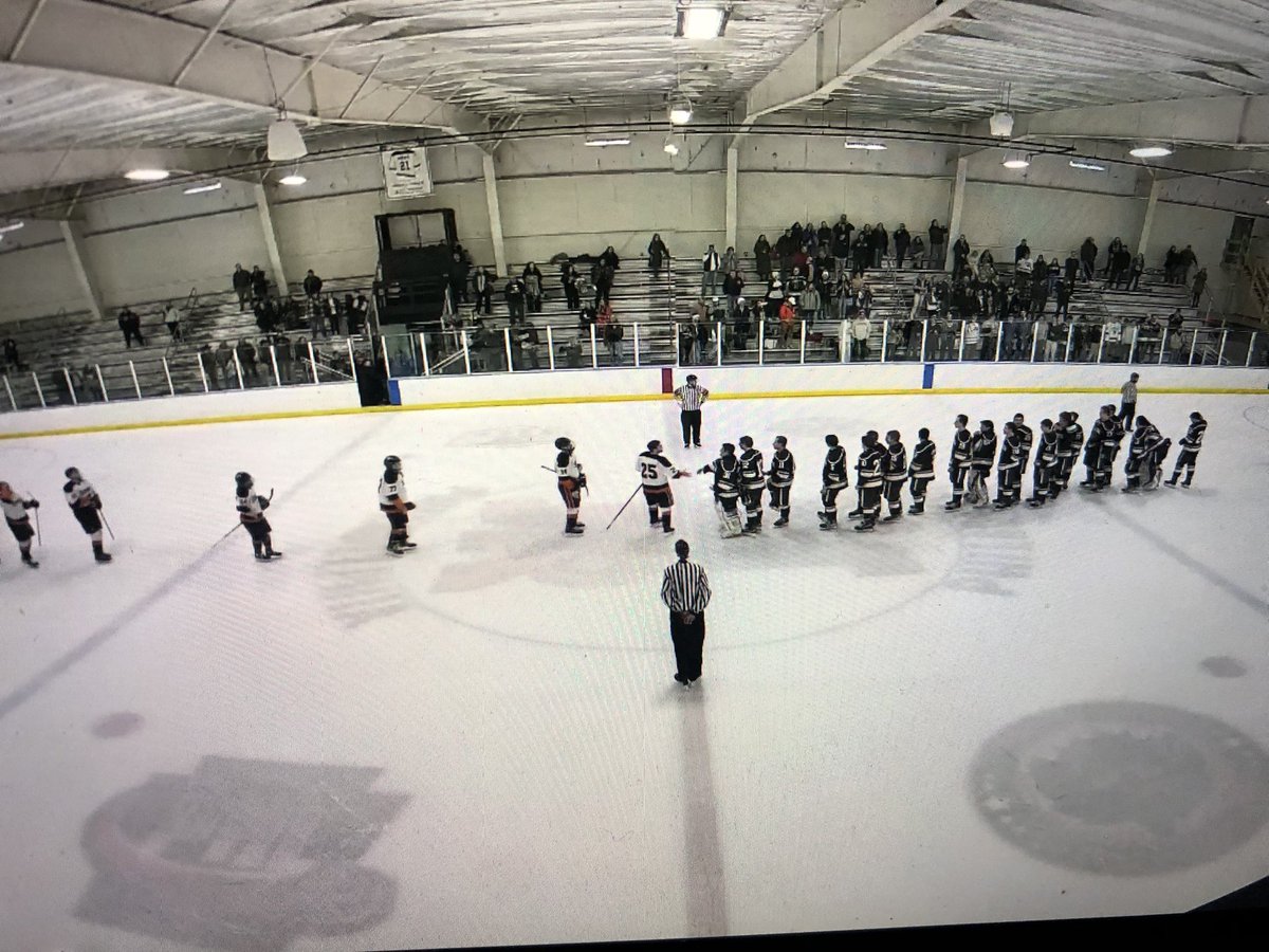 RobbieBarstool's tweet photo. Congrats to the Lehigh Mountain Hawks. Hell of a game. #puckguy https://t.co/DWdREQeWSN