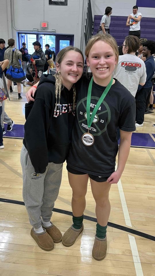 Congratulations to Izzie and Sydney on representing GHS at the State Powerlifting meet today. 
A special shoutout to Sydney on her 4th place finish!!
Proud of you both on all the time and hard work you put into your season! 💪🏻