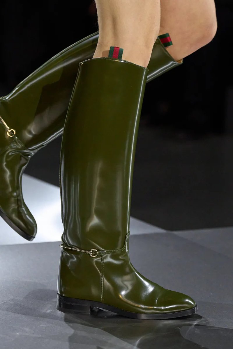 rebecamaccise's tweet photo. Ferragamo, Fendi y Gucci FW24 #mfw https://t.co/iBzbBbhljj