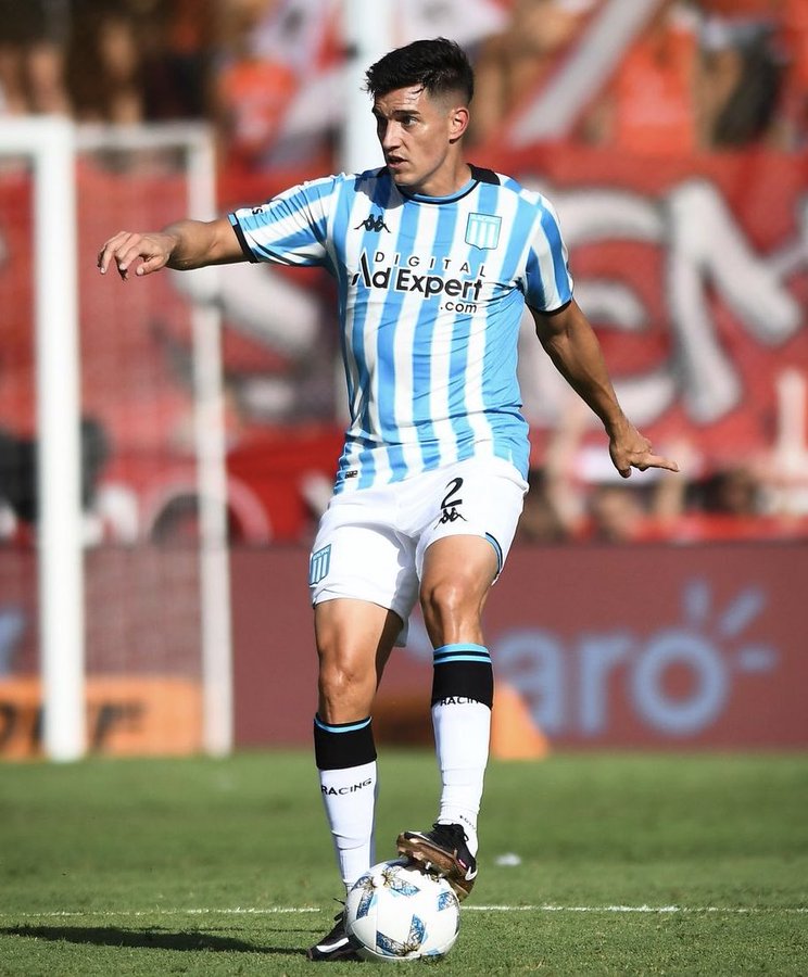 ¡ÚLTIMO MOMENTO! 🚨

Agustín García Basso fue detenido tras robarle la dignidad a Gabriel Ávalos en el clásico de Avellaneda.

El defensor de #RACING, pese a este percance (?), estará presente ante #Platense, el próximo viernes.

#ElPrimerGrande