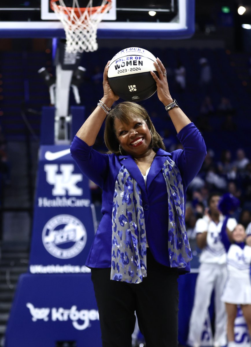 Today's Power of Women honoree is UK Dance Head Coach Dawn Walters! 

A Lexington African-American Sports Hall of Fame member, Walters joined the program as a student in 1983 where she won 2⃣ national championships before being named the first African-American head coach in 2009.