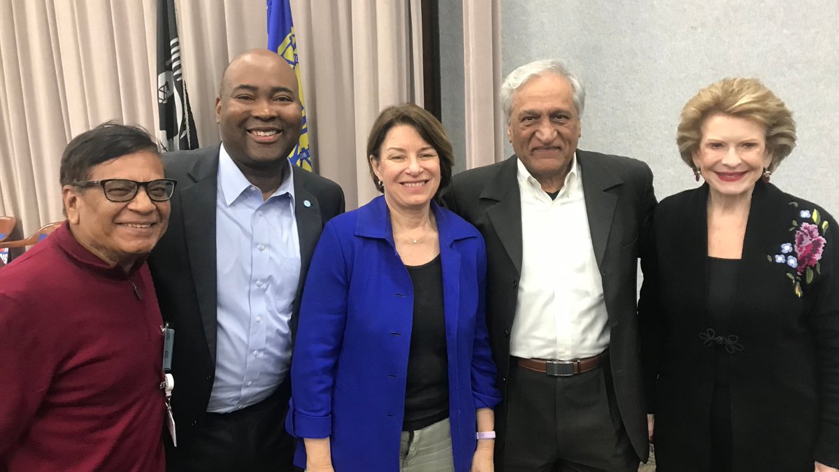 Today, Dr. Kumar joined US Senator D-MI Debbie Stabenow, US Senator D-MN Amy Klobuchar, DNC Chair Jaime Harrison, and Dr. Ashok Gupta at the Canvas Kick-Off for President Joe Biden hosted by the UAW Region 1 in Warren.