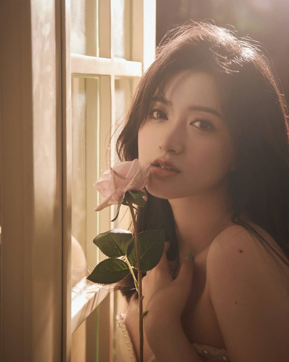 CuritisOscar1's tweet photo. I keep thinking about what I will do to you when you get here. 

#波士顿 #温哥华 https://t.co/rBVHCr18Fr