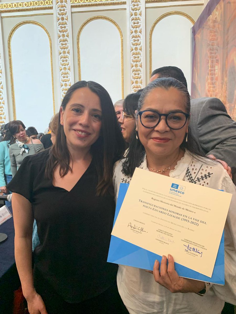 Hoy, <a href="/UNESCOMexico/">UNESCO México</a> entregó el reconocimiento del ingreso de "Transfiguraciones sonoras en la voz del poeta Eduardo Lizalde (1993-2022)" al Registro Memoria del Mundo. #OrgulloIMER #somosradiopública