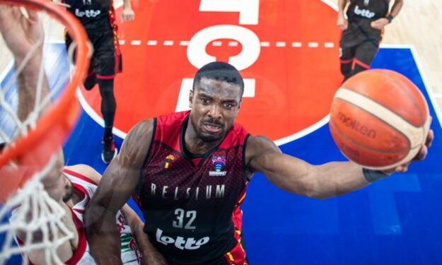 🔥@belgianlions with one of the biggest victory of the day. The fact is ,`Belgian Lions` are 2-0 and @BaloncestoESP 0-2 which is the biggest upset of this qualifier window. Best player tonight was @RetinObasohan 19pts,3reb,1ast,1stl
#basketballbelgium #crelansport #EUROBASKET