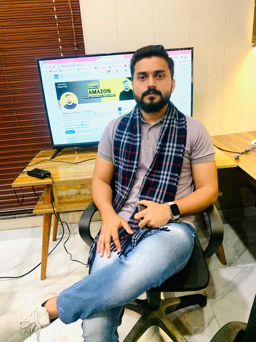 salmanalinasir's tweet photo. Struggling to see results?

Here are some Pro Tips!

↳ Feeling like you're hitting a wall? Keep pushing forward

↳ Encountering setbacks and obstacles? Keep your chin up and persevere

↳ Celebrating victories and successes? Stay hungry and keep hustling

#trainerlife #amazon https://t.co/GCb4YgFbqm