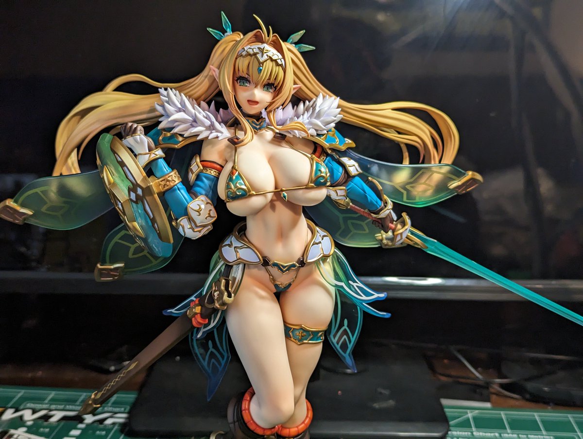 MDZerobeats's tweet photo. Lulunia, the 12th villager. @vertexoriginals  and @beyond_the_2D  did a great job on this one. Now to find a spot for her on my shelf lol. Bought from #amiami #ヴェルテクス #エルフ村 #ルルーニャ #Nidy #elfvillage #第12村人 #vertexoriginals https://t.co/jjH5prgNad