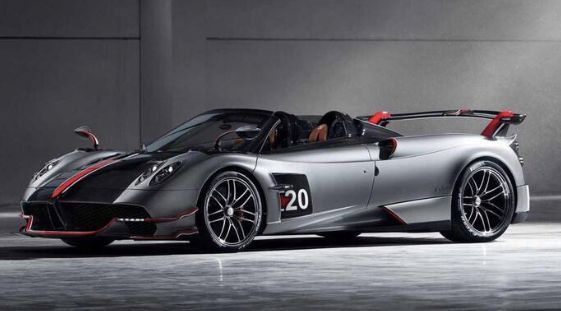 LuxMotorPress's tweet photo. We hadn't realized, but somehow still prefer the coupe to this Pagani Huayra Convertible. What are your thoughts? https://t.co/tBgZUD018R