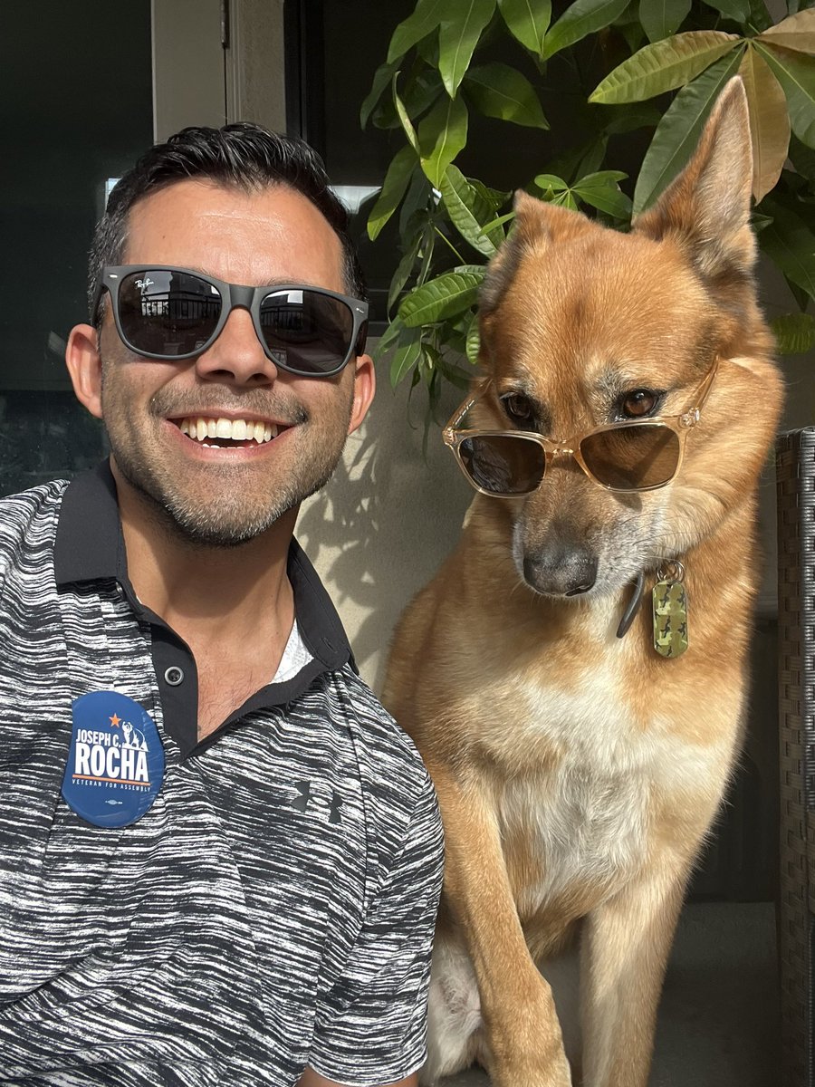 Bear would like to have a word with you …

She politely asks everyone return their ballot early so she can see more of her human. 

That is all. 🇺🇸🧐

RochaForAssembly.com