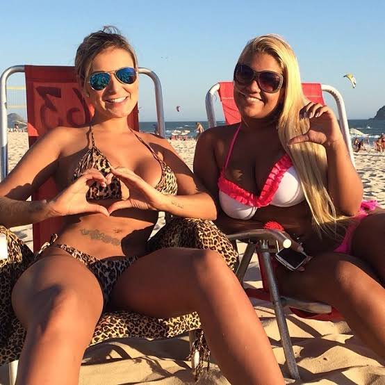 bookswithstudy's tweet image. minha opinião sobre pirataria é simples: se vc não gosta, vc não faz, se acha de bom tom ir criticar quem faz, paga pra eles o mesmo cursinho que vc faz tbm