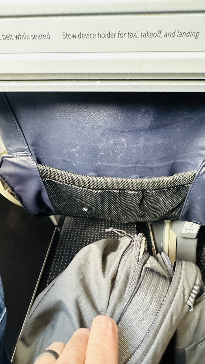 disregards's tweet photo. @AmericanAir just boarded SFO>CLT. Main Cabin Extra … dirty? Pretty sure I just removed someone’s noise hair from the air vent. Help. https://t.co/6VDGt3W4V9