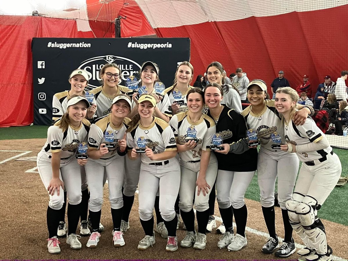 kierramjohnsonn's tweet photo. ENDED TRAVEL WITH A 💥
Taking a break from the Sluggers jersey and putting back on the Indians one for the last time.
‼️School ball starts tomorrow‼️
#seniorszn #bestandlast https://t.co/746ctPDBhU