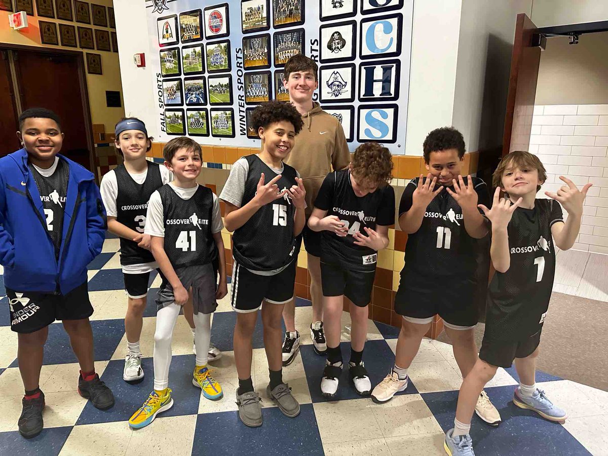 Congrats to the 5th Grade Boys and @evanh7111 on winning their bracket in the @cnrbasketball February tournament!  Well done boys and Coach!