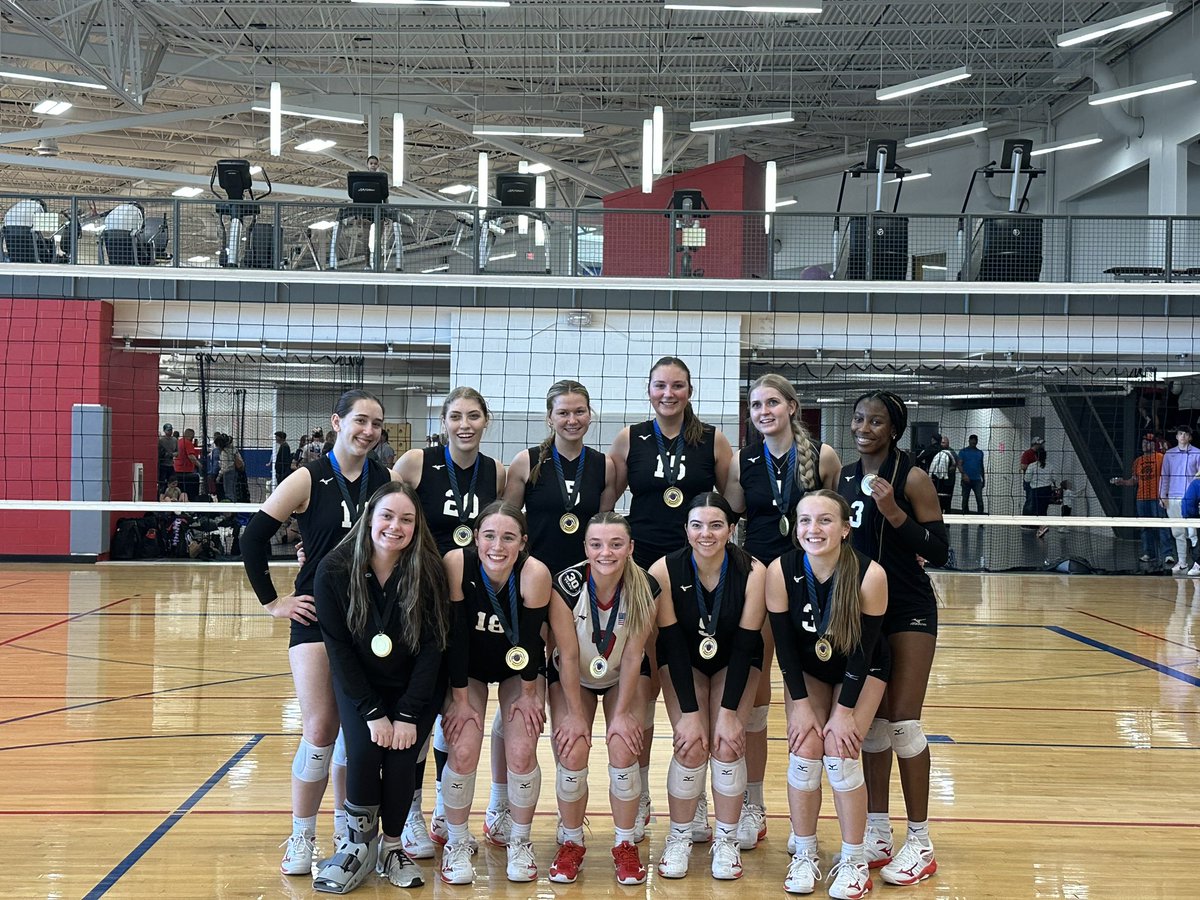 Went undefeated and got 1st place at the Kingdom Classic! Next stop Orlando!!🏖️🏐#clubnorth #volleyball
<a href="/CNVB2025s/">Mizuno Club North 17-1 National</a> <a href="/ClubNorthVB/">Club North Volleyball</a>