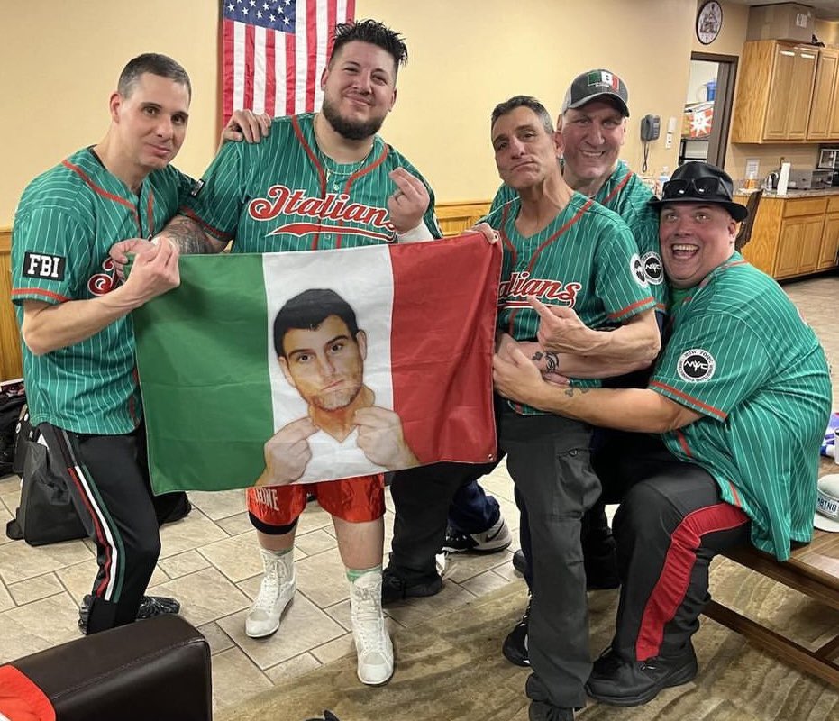 CJ_Bambino's tweet photo. Biggest W of my career at the biggest event of the year for @NYWCWRESTLING w/ the family! We did it for all the Italians out there, Your welcome. ๐๐ค๐ผ๐ฎ๐น
#NYWC #PsychoCircus21 #BigWin #FlagMatch #ItalyVsUSA #ItaliansWin #CJBambino #LittleGuido #TonyMamaluke #BigSalE #BigGuido #ECW https://t.co/YOpPGmNUXb
