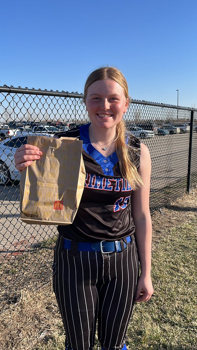 Primetime_Watts's tweet image. When you hit 2 bombs today, you deserve McDonalds! #FuelTheMachine